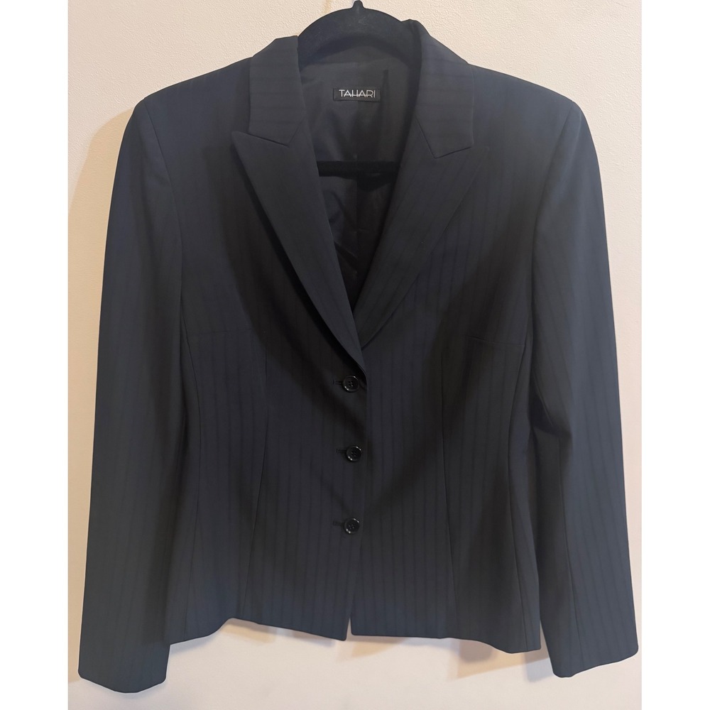 Tahari Black Pinstripe Blazer Jacket Sz 6 | Polished Essentials | Office Chic